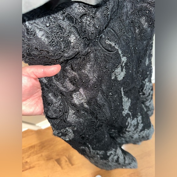 Black strapless ballgown with mermaid bottom. Super high end. - Picture 3 of 6